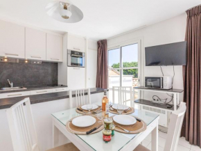 Apartment Le Belvédère - V3 207 by Interhome
